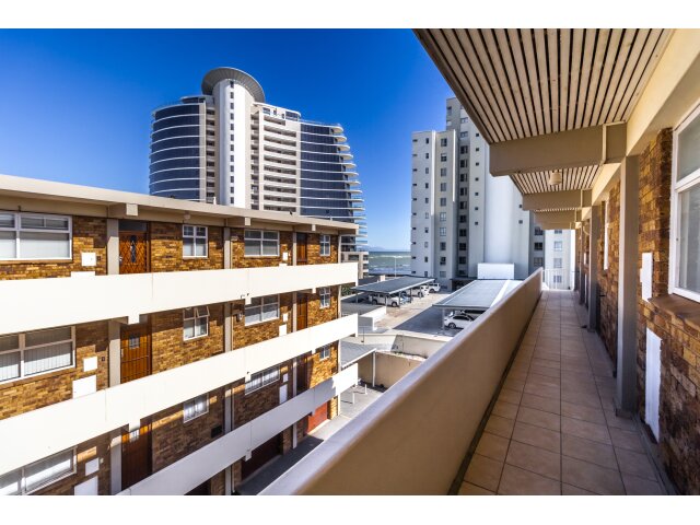 <!--[if BLOCK]><![endif]--> Property sold in Strand South <!--[if ENDBLOCK]><![endif]-->